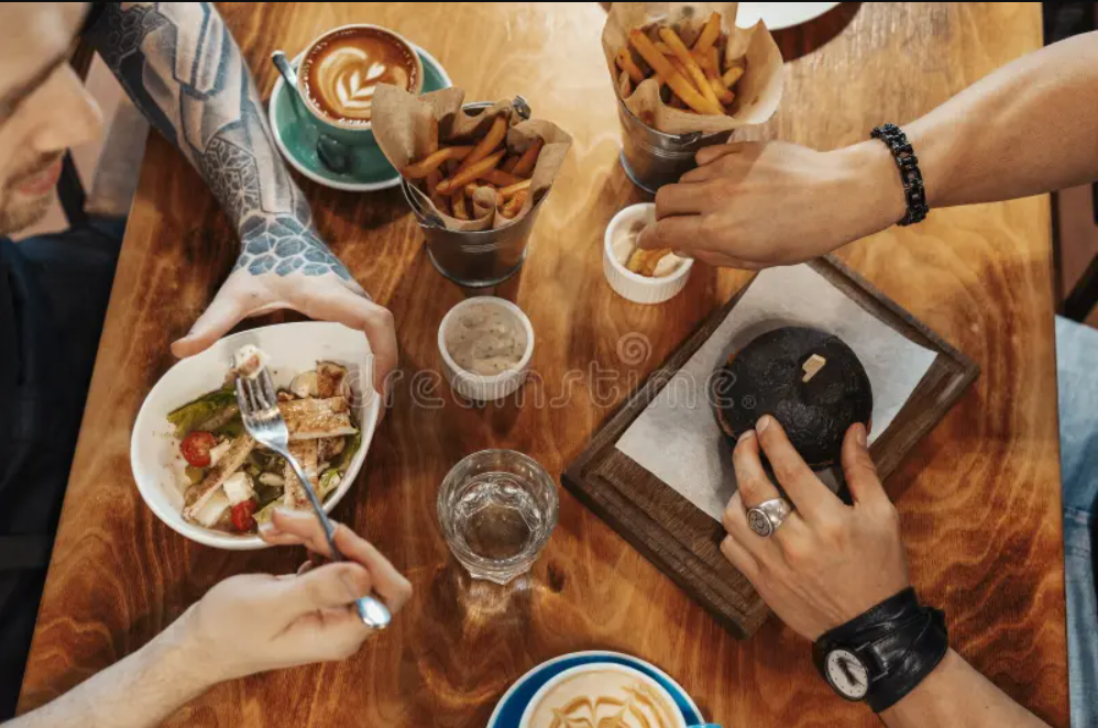 ¿Cómo elegir la hamburguesa perfecta para una noche con amigos?